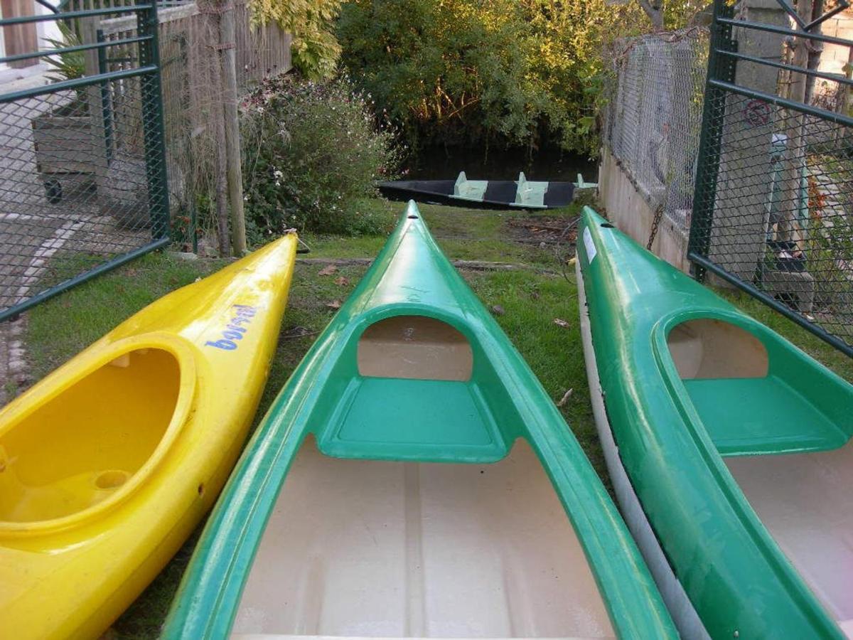 Maison Au Coeur Du Marais Poitevin Avec Barques, Canoes, Pedalo Et Velos Включены - Fr-1-426-147 Villa Damvix Exterior photo